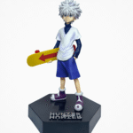 Killua Zoldyck con Patineta